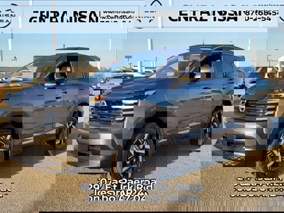 New 2025 Nissan Kicks SV w/ Illumination Package