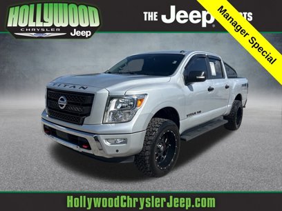 Used 2020 Nissan Titan SV w/ SV Convenience Package