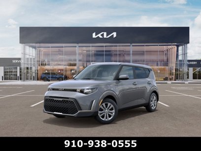 New 2025 Kia Soul LX