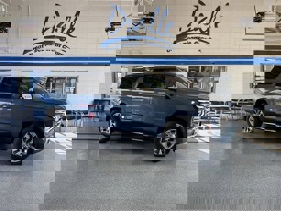 New 2025 Chevrolet Suburban Premier w/ Sun And Tow Package