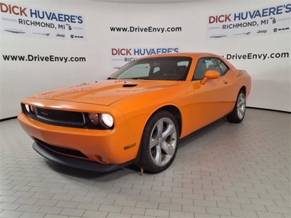 Used 2014 Dodge Challenger SXT Plus