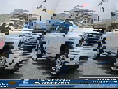 New 2025 Chevrolet Silverado 3500 High Country w/ Technology Package