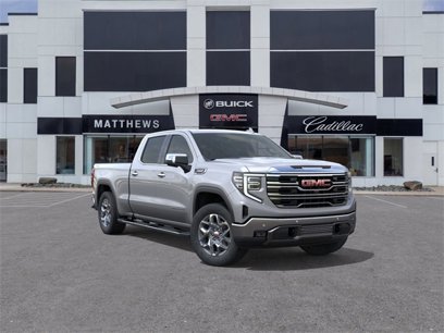 New 2025 GMC Sierra 1500 SLT w/ SLT Premium Package