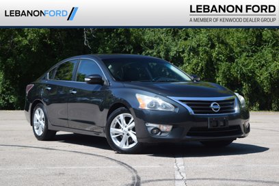 Used 2015 Nissan Altima 2.5 SL w/ Technology Package