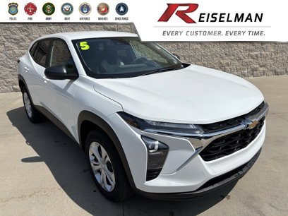 Used 2025 Chevrolet Trax LS