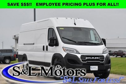New 2025 RAM ProMaster 3500 w/ Quick Order Package 22G SLT