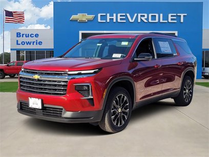 New 2025 Chevrolet Traverse LT w/ Sun and Wheel Package