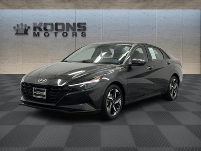 Used 2023 Hyundai Elantra SEL w/ Convenience Package