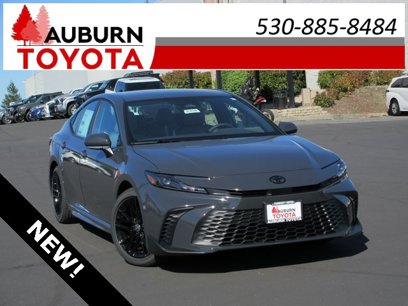 New 2025 Toyota Camry SE