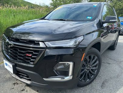 Used 2023 Chevrolet Traverse RS