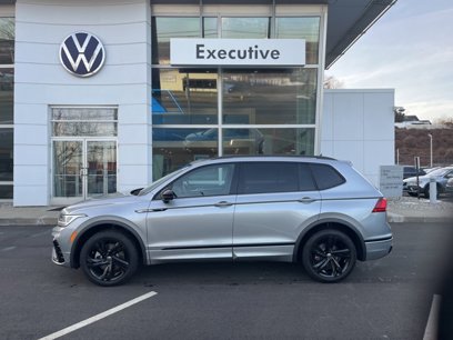 Certified 2024 Volkswagen Tiguan SE R-Line