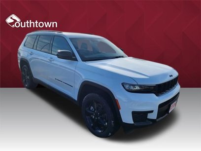 New 2023 Jeep Grand Cherokee L Laredo