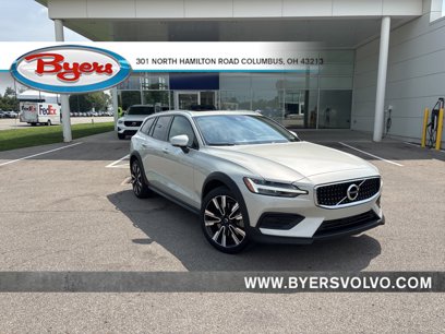 Used 2020 Volvo V60 T5 Cross Country