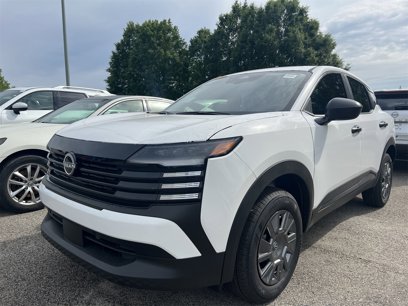 New 2025 Nissan Kicks S