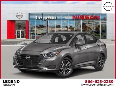 New 2025 Nissan Versa SV w/ Trunk Package