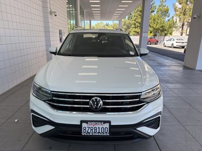 Certified 2022 Volkswagen Tiguan SE
