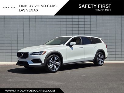 New 2026 Volvo V60 B5 Cross Country Plus w/ Climate Package