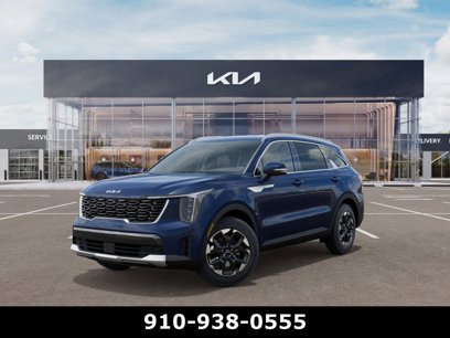 New 2025 Kia Sorento S