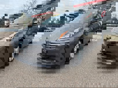 Used 2019 Toyota Prius LE