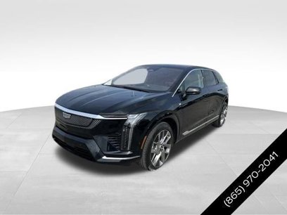 New 2025 Cadillac Optiq Luxury 2