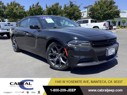 Used 2020 Dodge Charger SXT w/ Blacktop Package