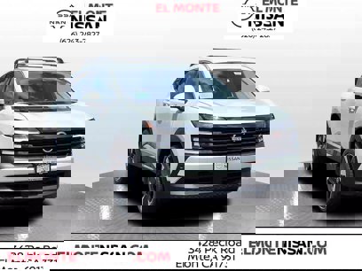 New 2025 Nissan Kicks SR