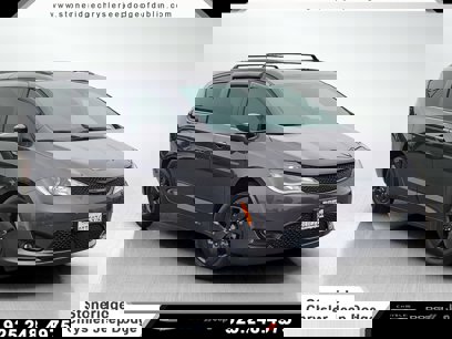 Used 2020 Chrysler Pacifica Limited w/ Advanced Safetytec Group