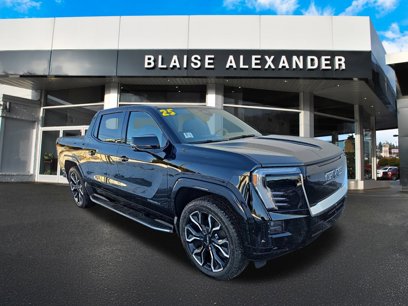 New 2025 GMC Sierra EV Denali