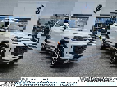 New 2025 Volkswagen Tiguan SE