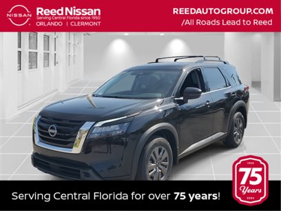 New 2025 Nissan Pathfinder SV w/ SV Premium Package