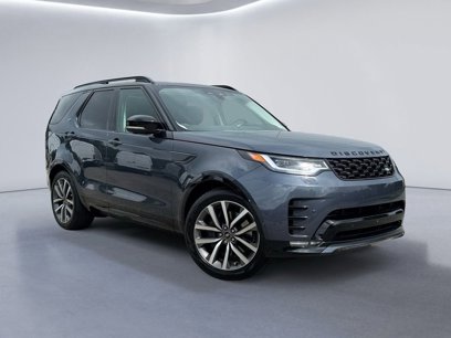 New 2025 Land Rover Discovery Dynamic SE