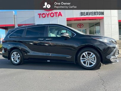 Used 2021 Toyota Sienna Limited
