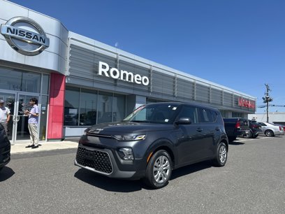 Used 2022 Kia Soul LX