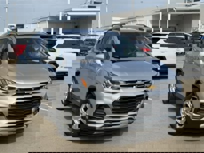 Used 2020 Chevrolet Trax LT w/ LT Convenience Package