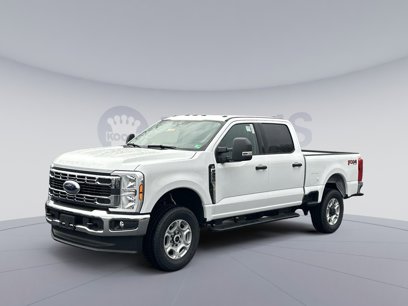 New 2025 Ford F250 XL w/ FX4 Off-Road Package