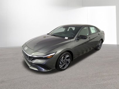 New 2025 Hyundai Elantra SEL