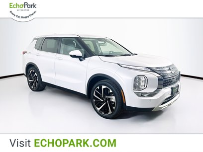 Used 2024 Mitsubishi Outlander SE