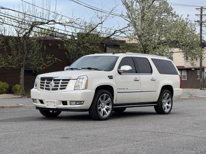 Used 2008 Cadillac Escalade ESV AWD
