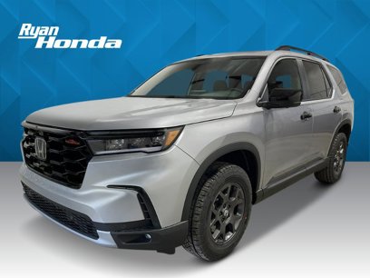 New 2025 Honda Pilot TrailSport