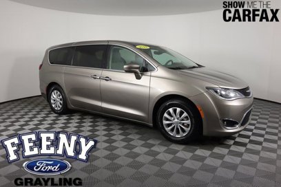 Used 2018 Chrysler Pacifica Touring Plus