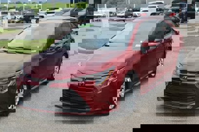 Used 2025 Toyota Corolla LE