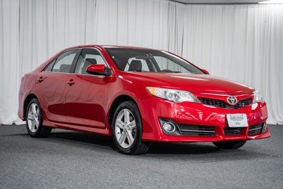 Used 2014 Toyota Camry SE