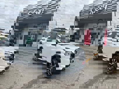 New 2025 Nissan Pathfinder Platinum