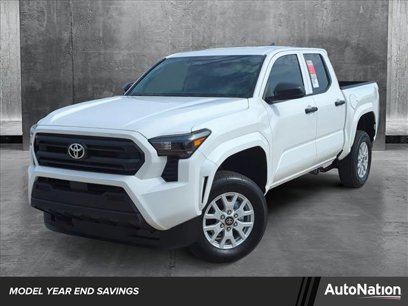 New 2024 Toyota Tacoma SR