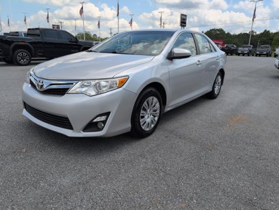 Used 2014 Toyota Camry XLE