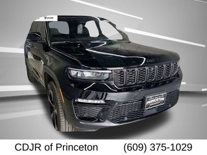 New 2025 Jeep Grand Cherokee Limited w/ Luxury Tech Group II