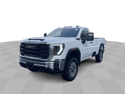 New 2025 GMC Sierra 3500 Pro w/ Convenience Package