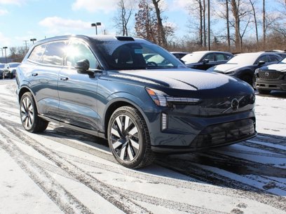 New 2025 Volvo EX90 Ultra