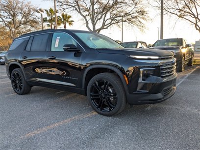 New 2025 Chevrolet Traverse LT w/ Driver Confidence Package