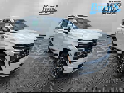 New 2025 Chevrolet Tahoe High Country w/ Sun And Tow Package